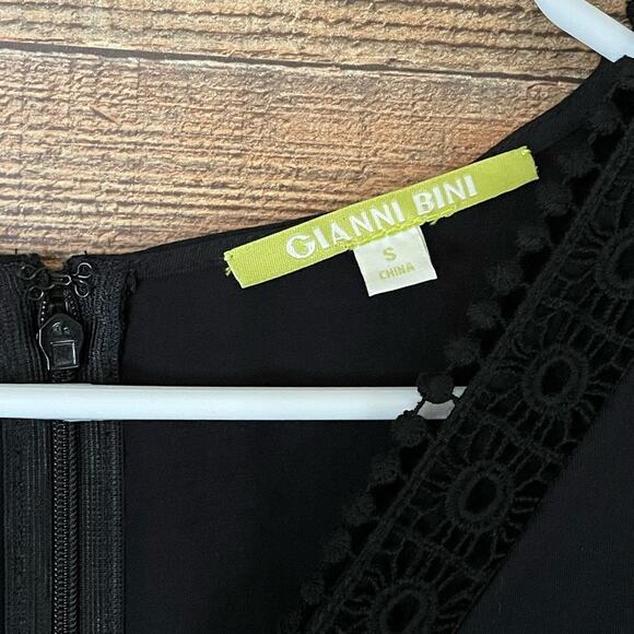 Gianni Bini Solid Black Long Split Sleeve Mini Dress Embroidered Size Small - Picture 7 of 11